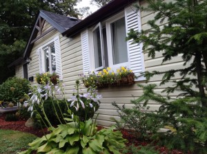 LakesideCottage